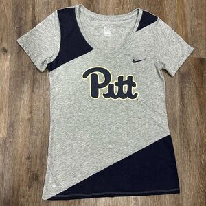 Women’s Nike Gray Dri-FIT Tee XS